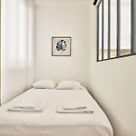 Magnificent Apartment - Carre D\'Or